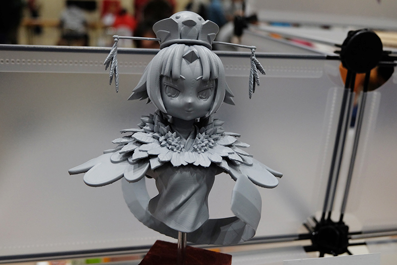 tre-fes-neo3-101.jpg